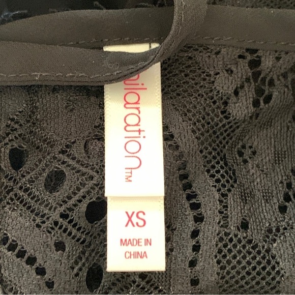 Xhilaration Lace Blouse - Picture 5 of 6